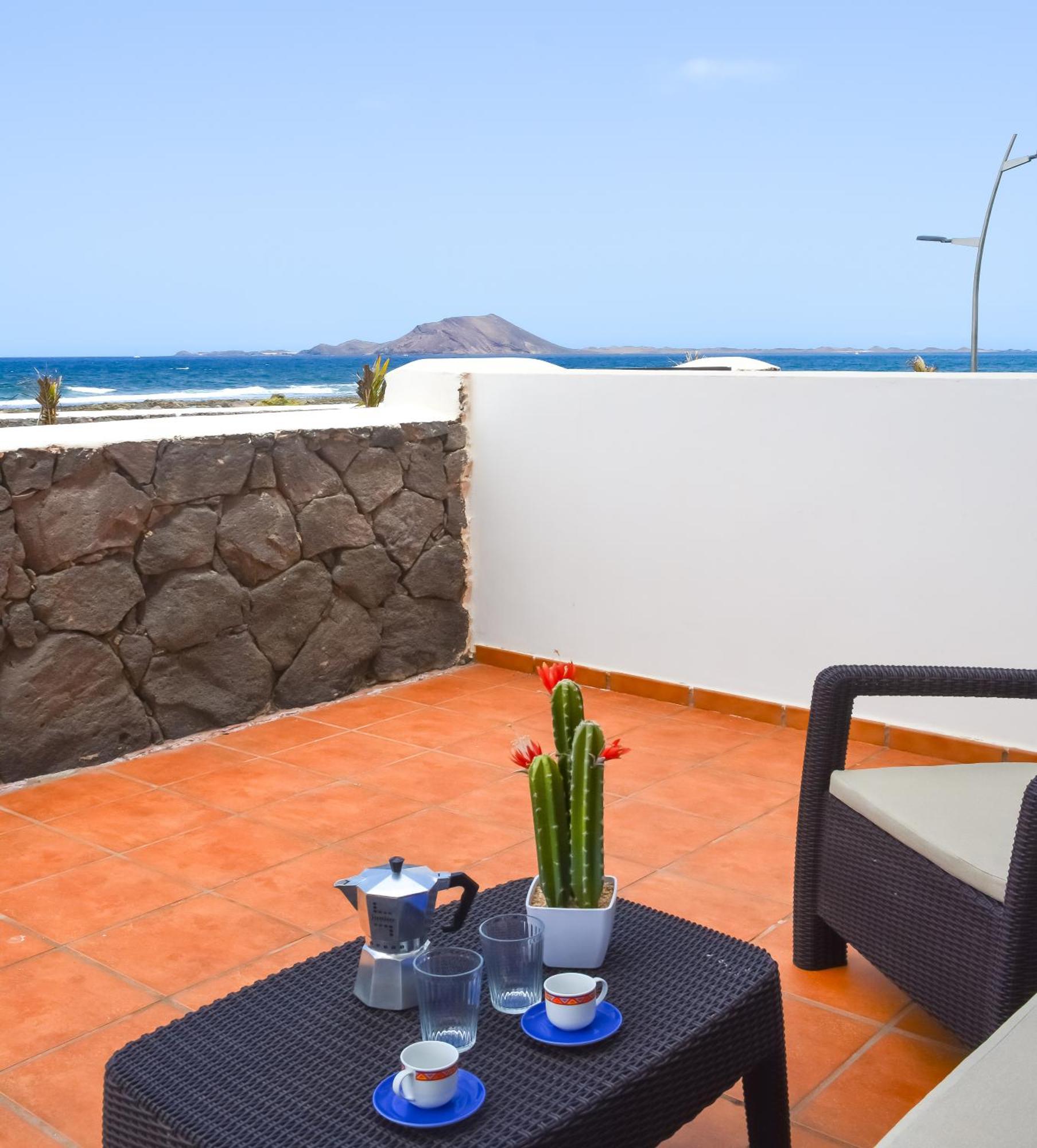 Marine Bristol By Best Holidays Fuerteventura Corralejo Exterior foto